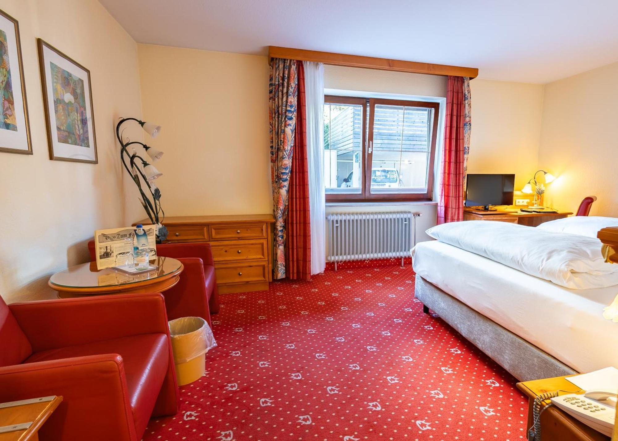Double Room Ground floor or basement Dachstein